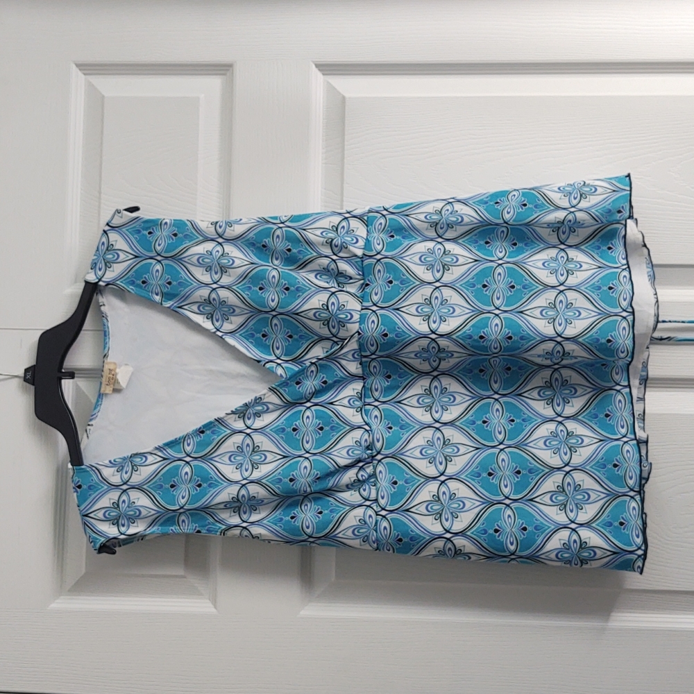 Too Mi Patterned Tank Top with Tie - 2XL - EUC